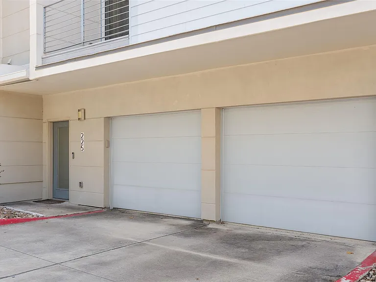 604 N Bluff Dr #225 — Photo 40