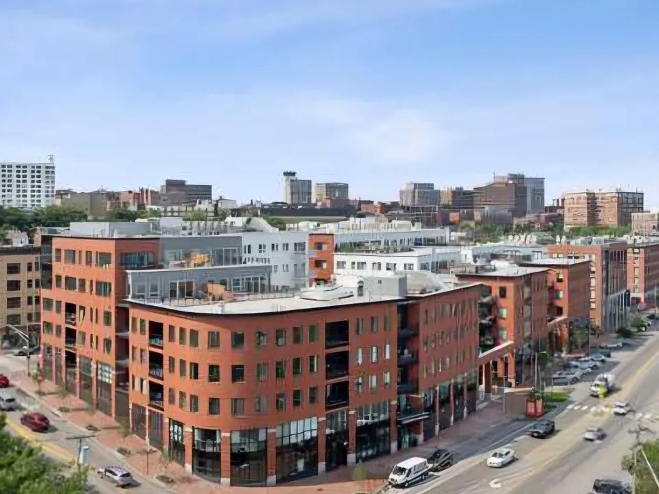 383 Commercial Street 416 #416