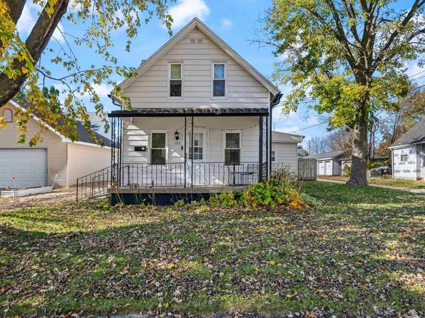 123 S Park St, Kewanee, IL 61443
