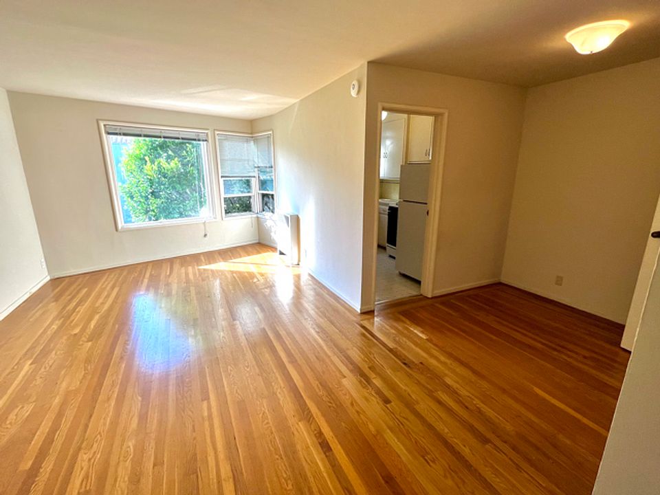 1st image of 790 Church St #308