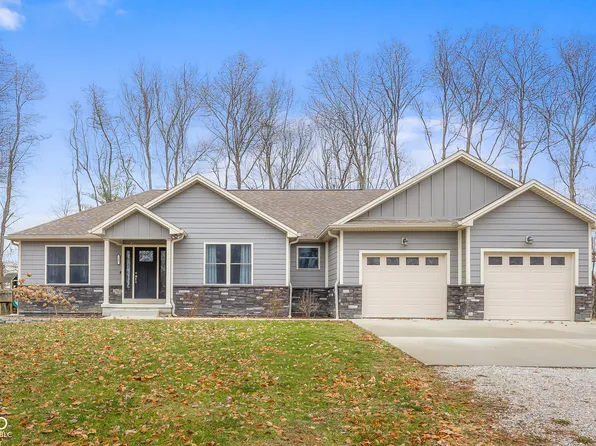 737 Enos Rd, Seymour, IN 47274