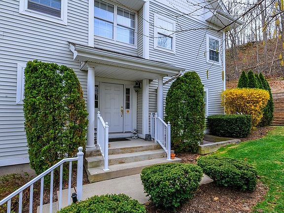 2nd image of 16 Crystal Hill Dr