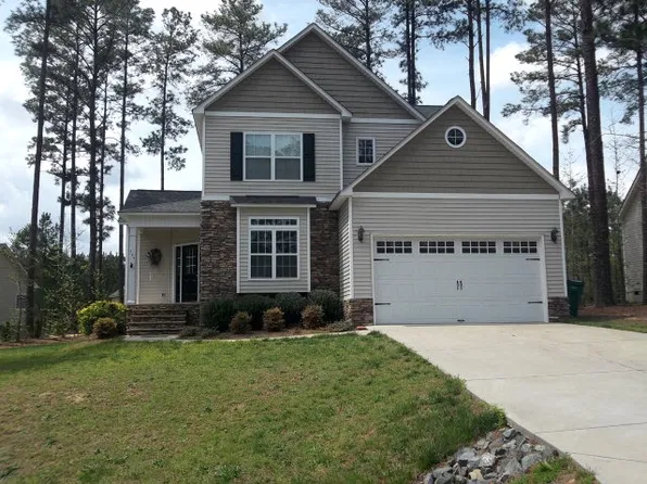 304 Hemlock Dr, Sanford, NC 27330
