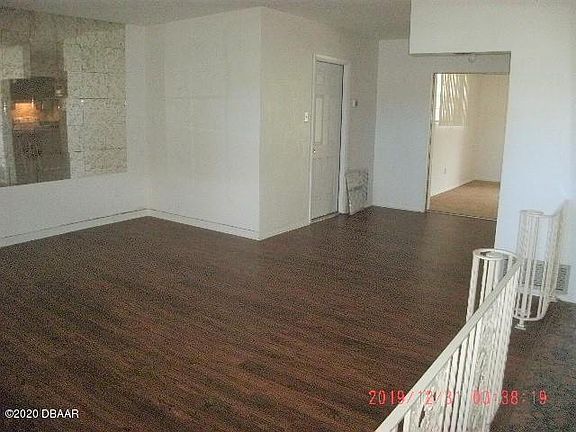 2nd image of 393 N Seneca St