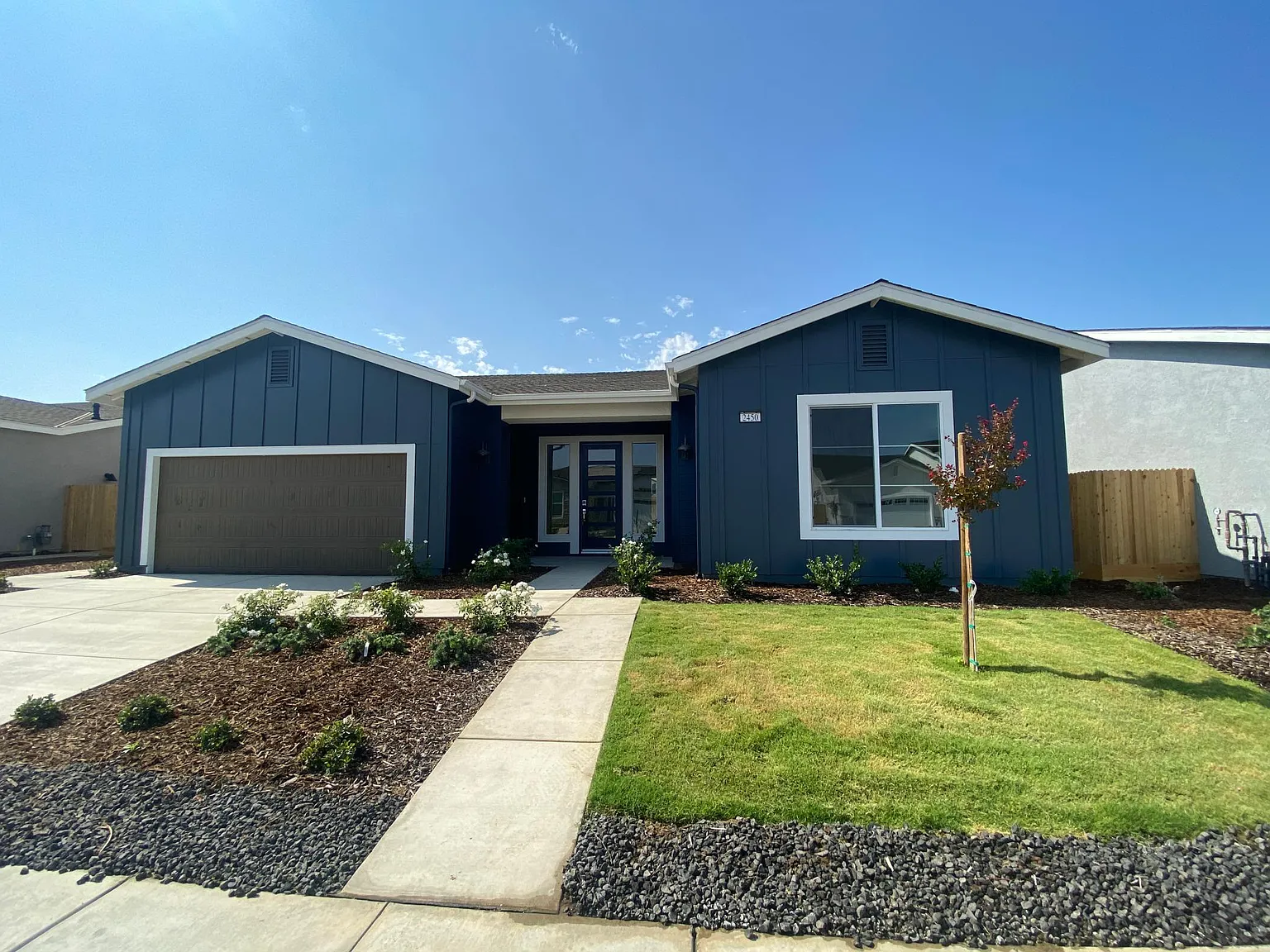 2450 Bastidas Dr photo 1