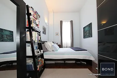 Rented by Bond New York