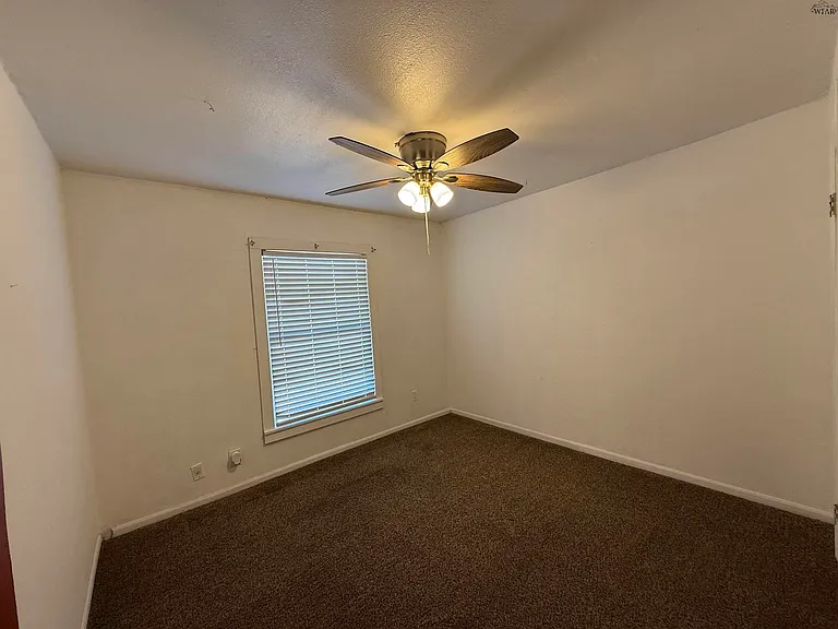 2715 Pennsylvania Rd — Photo 11