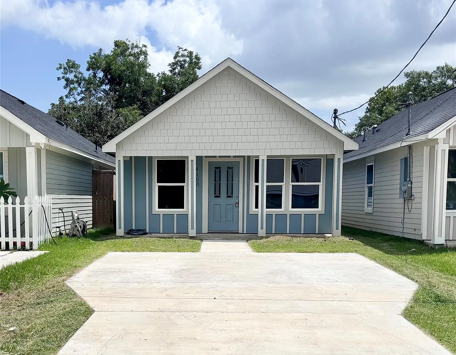 3 bed, 2.0 bath, 1120 sqft, $1,600 — Photo 1