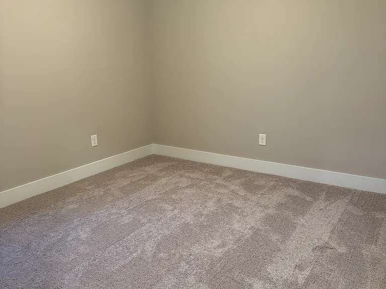 2727 Farmhouse Dr — Photo 19