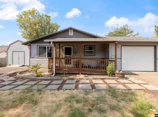 630 NE Center St, Sheridan, OR