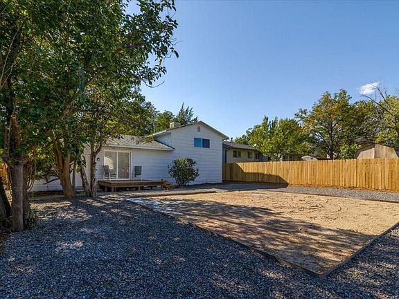 4th image of 158 Glenn Pl