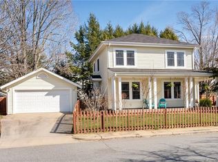 1 Rosemont Ct, Asheville, NC 28803