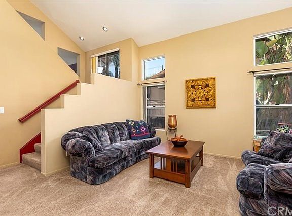 4th image of 30375 Summerside St