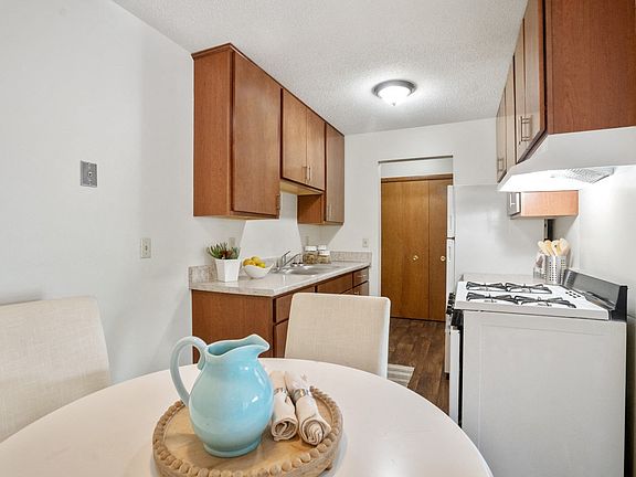 Newly Remodeled Apartment