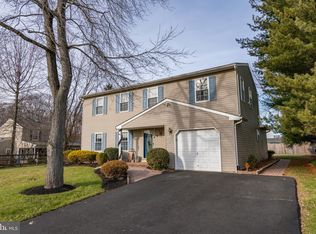371 Barnsbury Rd, Langhorne, PA 19047
