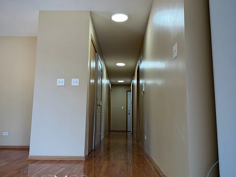 9304 S Paxton Ave #2 — Photo 12