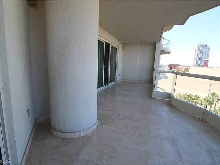2777 Paradise Rd #708 — Photo 6