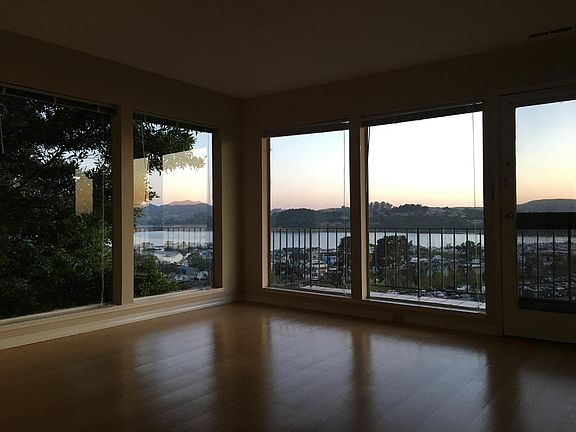 4th image of 1 Ebbtide Ave APT 5
