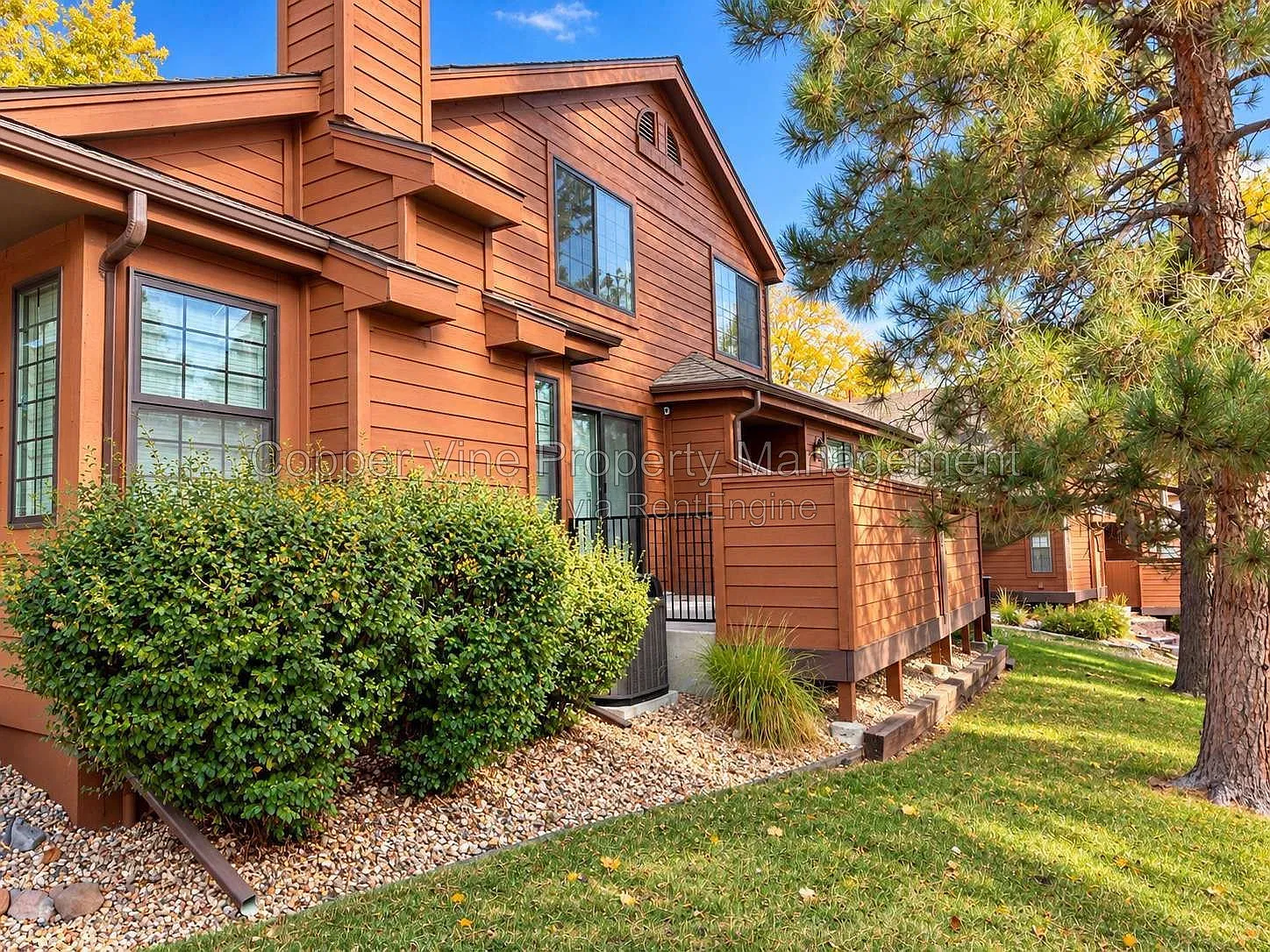 2 bed, 2.5 bath, 1899 sqft, $2,530 — Photo 3