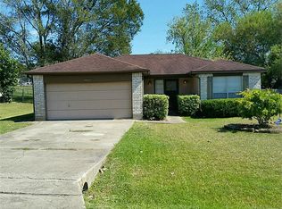 12662 Hackberry Dr, Willis, TX 77318