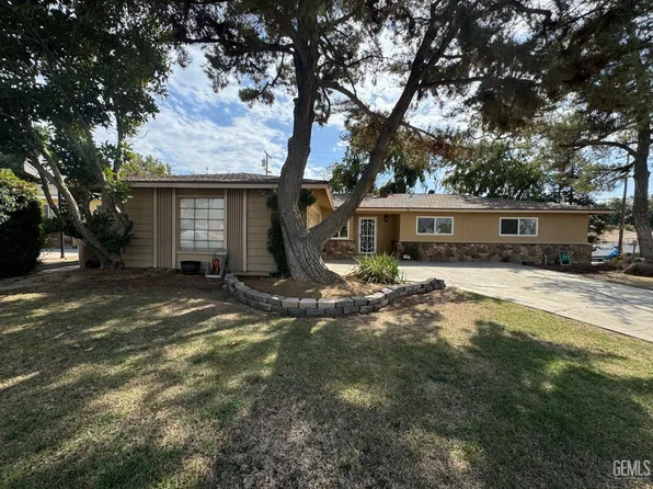 2701 Driller Ave, Bakersfield, CA 93306