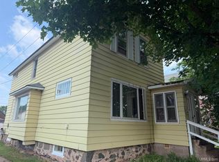 322 S 4th St, Ishpeming, MI 49849