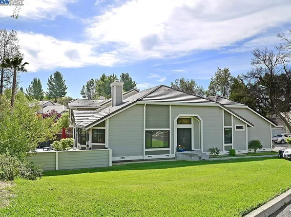 982 Waverly Cmn, Livermore, CA 94551
