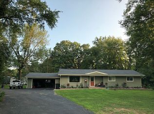 W242N4385 Swan Rd, Pewaukee, WI 53072
