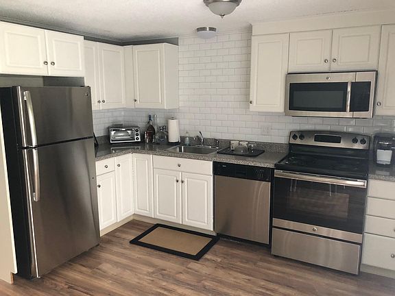 2nd image of 140 Beachview Ave Unit 280