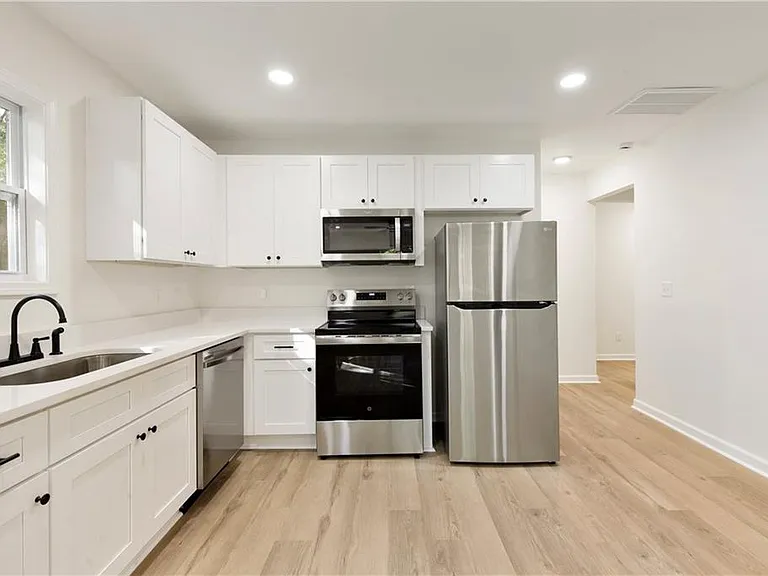 1015 Sims St SW — Photo 18