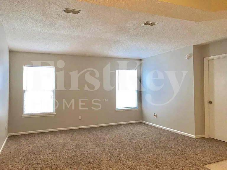 12365 Mastin Cove Rd — Photo 11