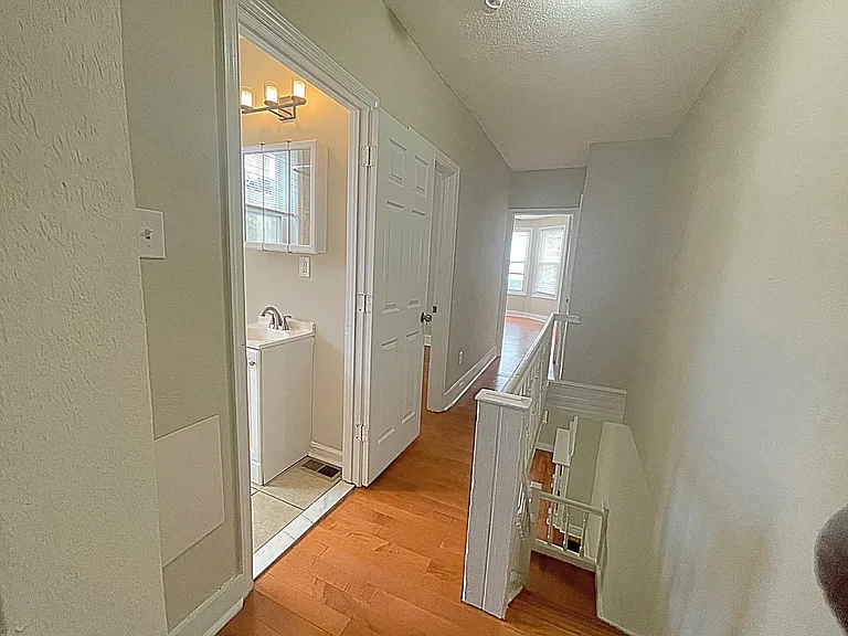 1228 S 49th St — Photo 11