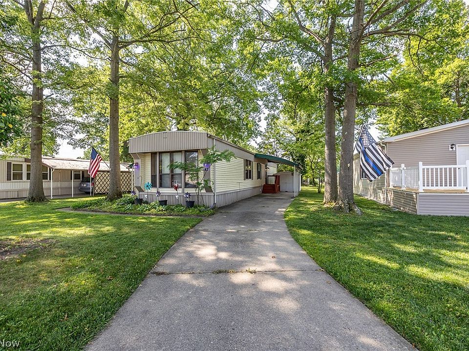 1st image of 43 Parkway Dr