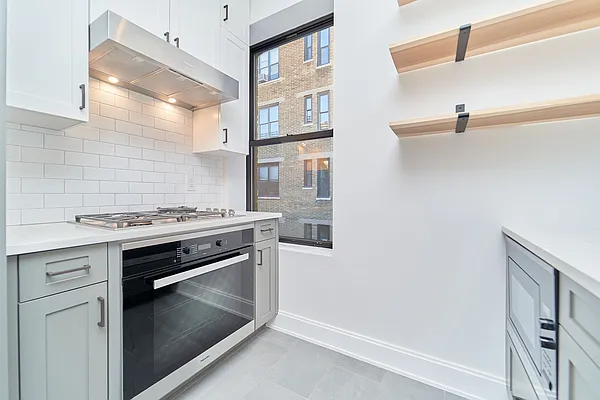 Rented by Living New York | media 8