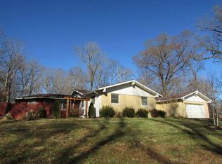 8450 N Devonshire Woods Pl, West Terre Haute, IN