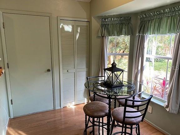 3rd image of 3114 Emerson Pl