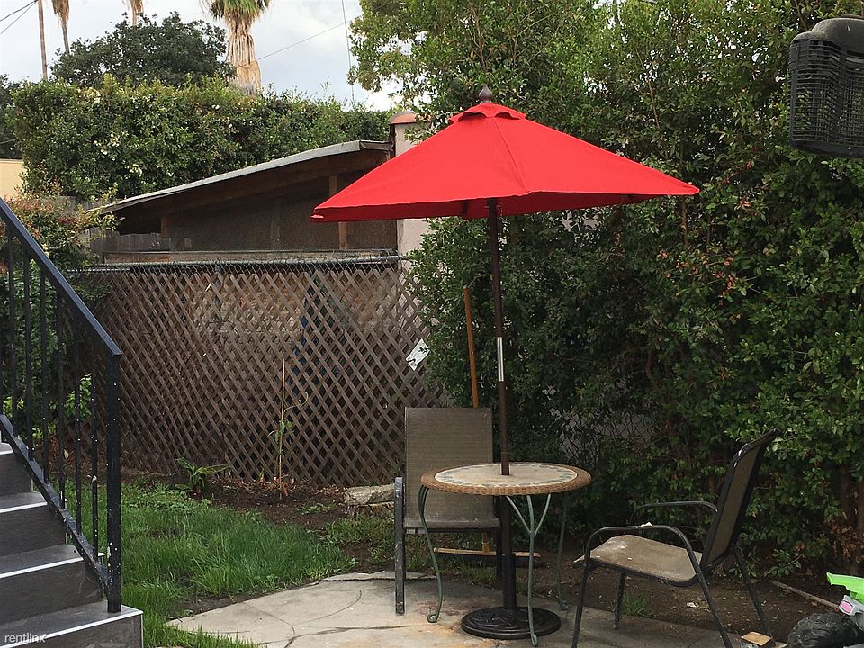 2nd image of 501 N Curson Ave