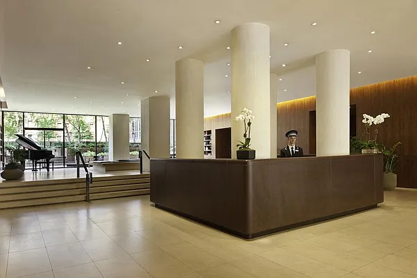 Rented by R New York | media 15