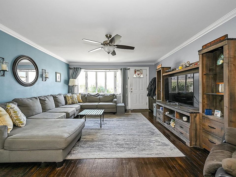 5286 73rd St, Maspeth, NY 11378 | MLS #S1832974 | Zillow