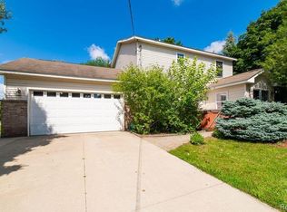 3570 Baldwin Rd, Auburn Hills, MI 48326