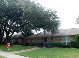 522 Wentworth Dr, Richardson, TX 75081