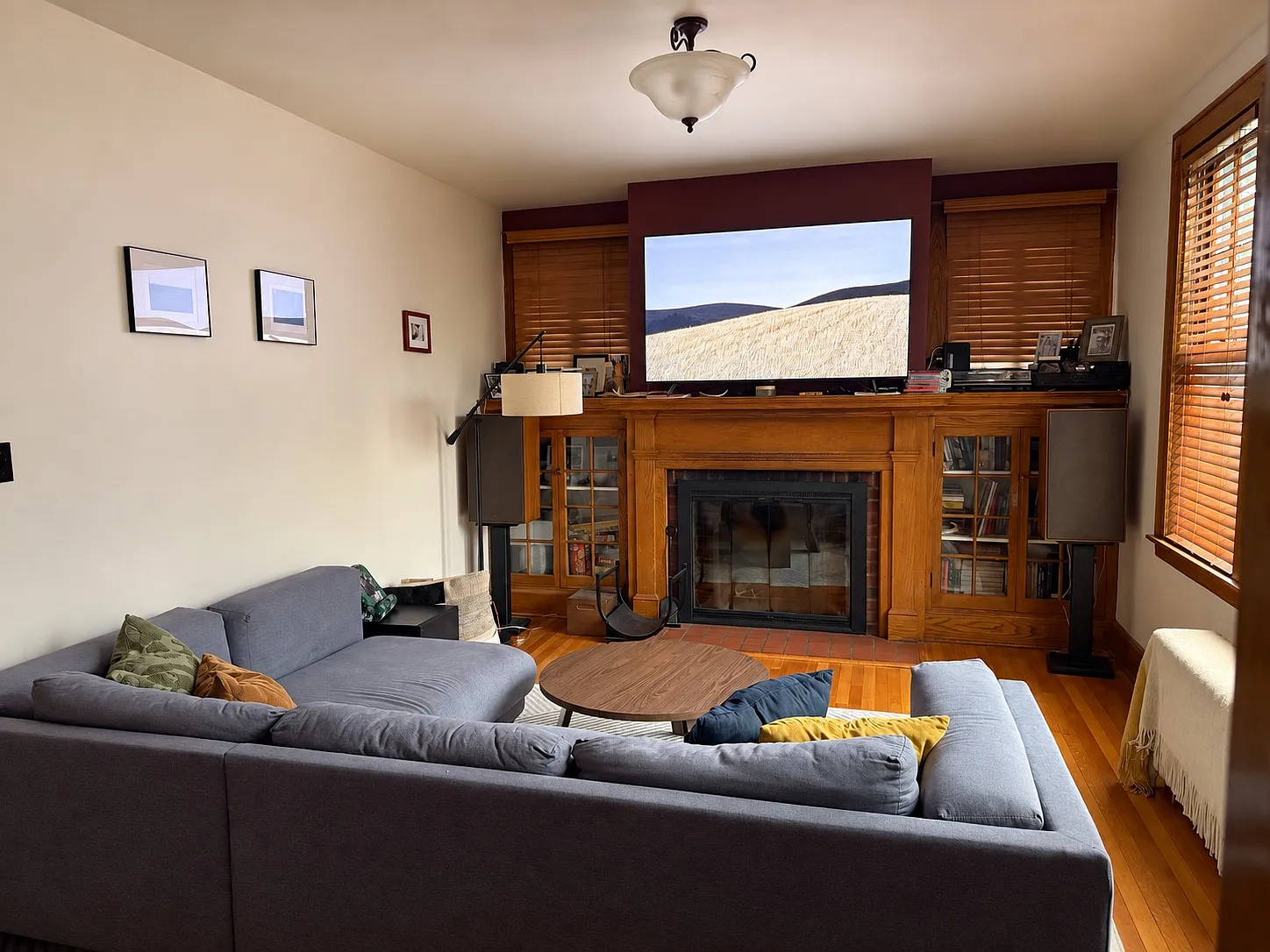 2 bed, 1200 sqft, $2,600 — Photo 2