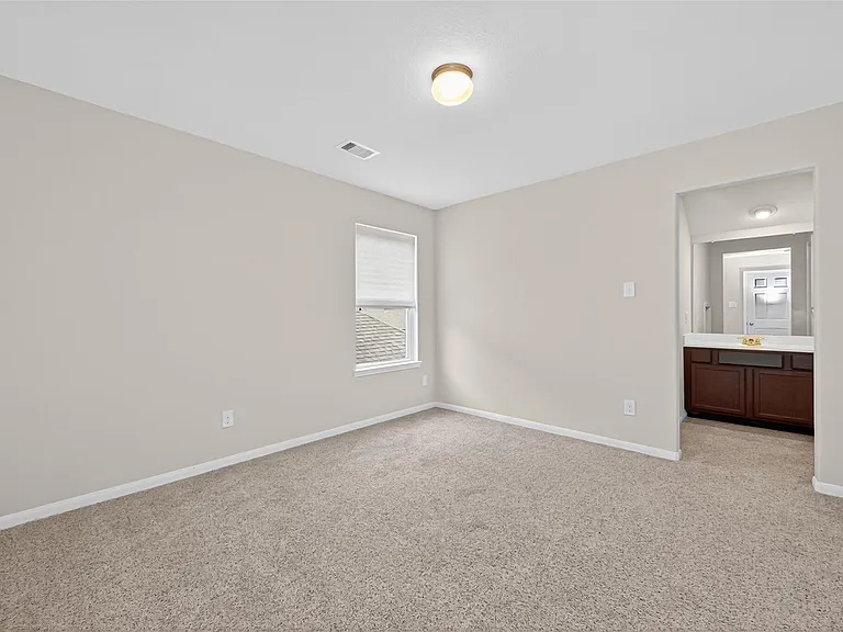 11343 Rossum Creek Dr — Photo 22