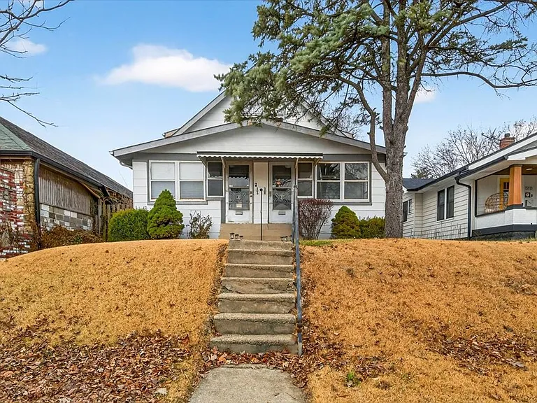 506 - 508 Emerson Ave — Photo 24