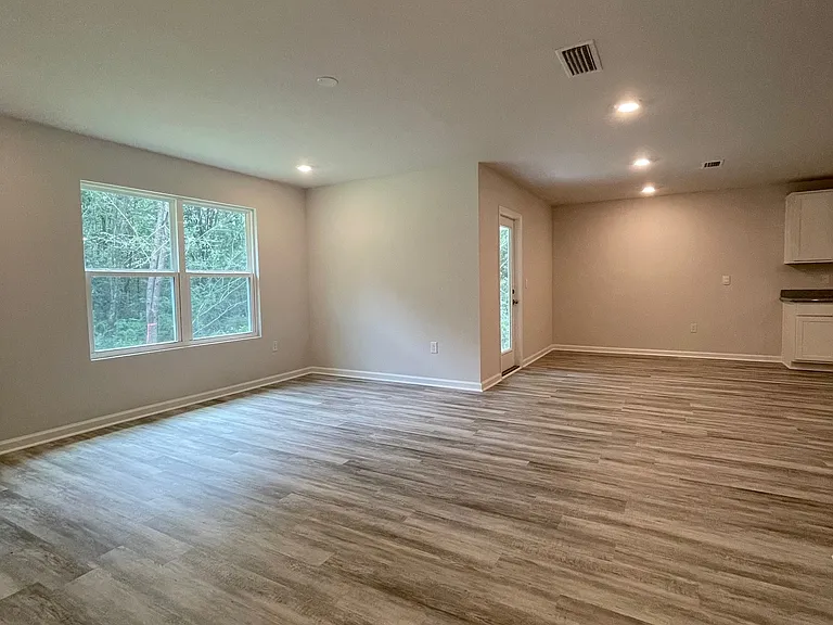 8661 Pathstone Blvd — Photo 30