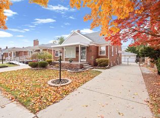 8928 Becker Ave, Allen Park, MI 48101