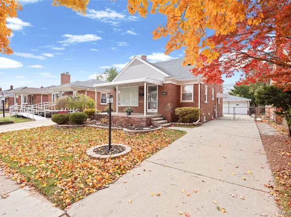 8928 Becker Ave, Allen Park, MI 48101
