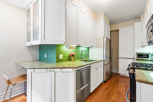 Sold by Corcoran | media 3