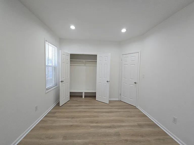 Large closet space, bedroom 1