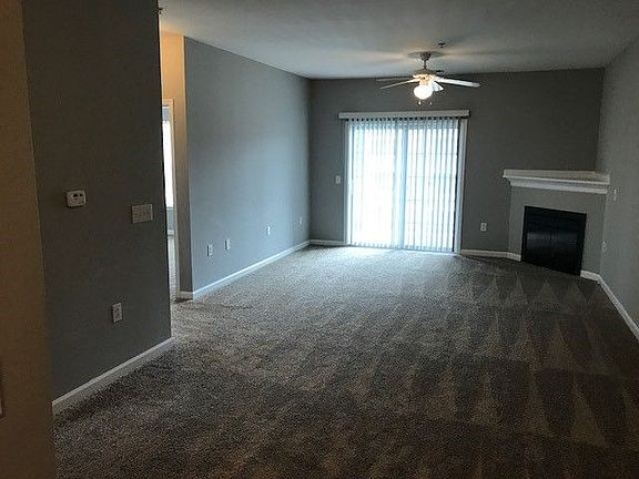 4th image of 110 Parsley Ln APT 303